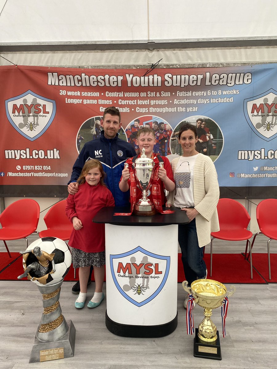 What a night last night was for George and his @FletcherMoss_FC REDS team mates!

They were crowned winners of the @MancYSL super cup 22❤️🤩🏆

Huge thanks to @Sa_ib_Connor_  and his @ShawsideJ team for the game.

Nice to see the FA youth cup too!😎❤️
 
#finalists 
#specialgroup