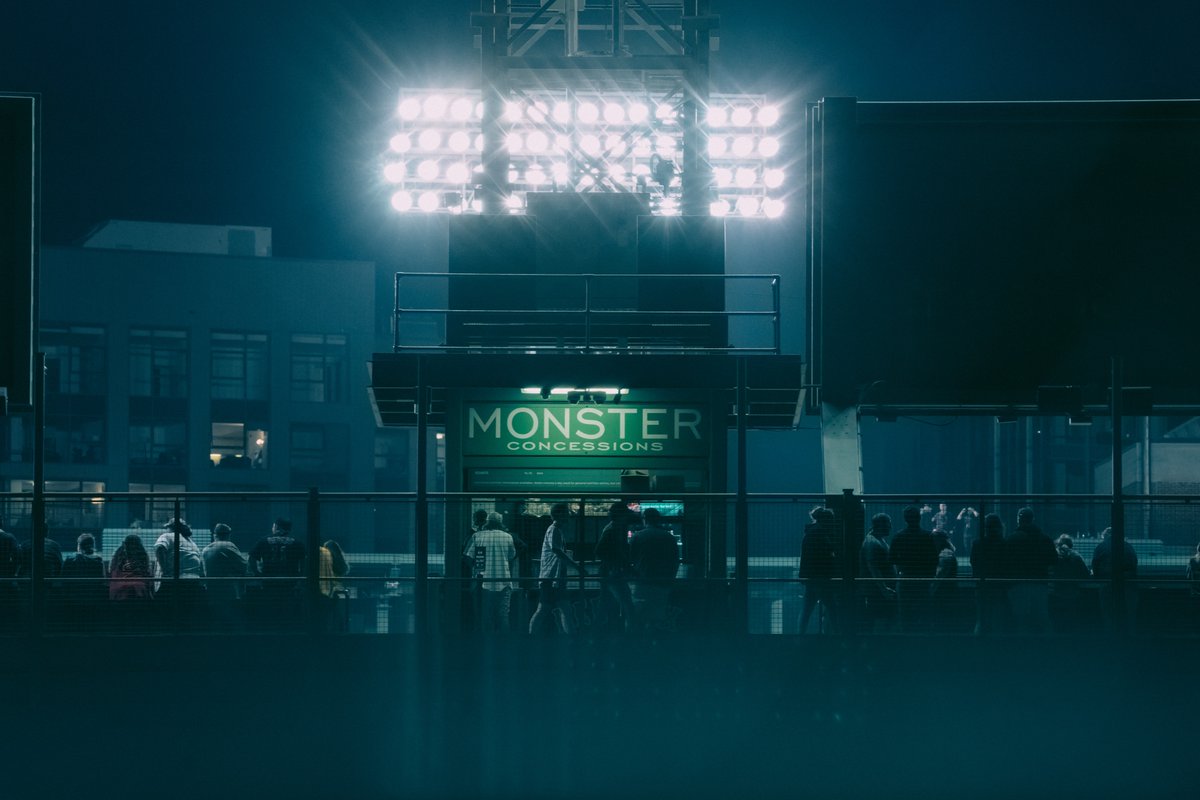 LanzaroneMike's tweet photo. fenway at midnight https://t.co/yCLLStAWdQ