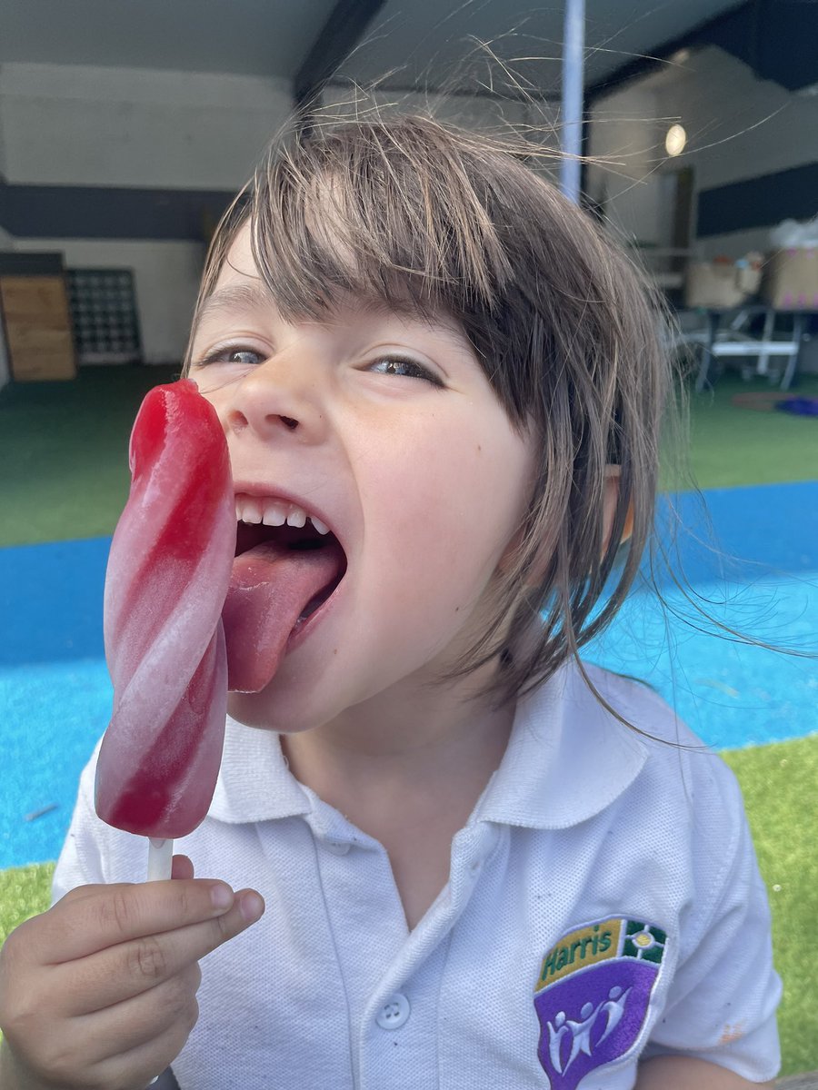 HPA_Philip_Lane's tweet image. Our WRAPZ afterschool club children have been enjoying the sunshine and the emergency stash of ice lollies! So refreshing!! @HarrisFed #HPAPLwrapz