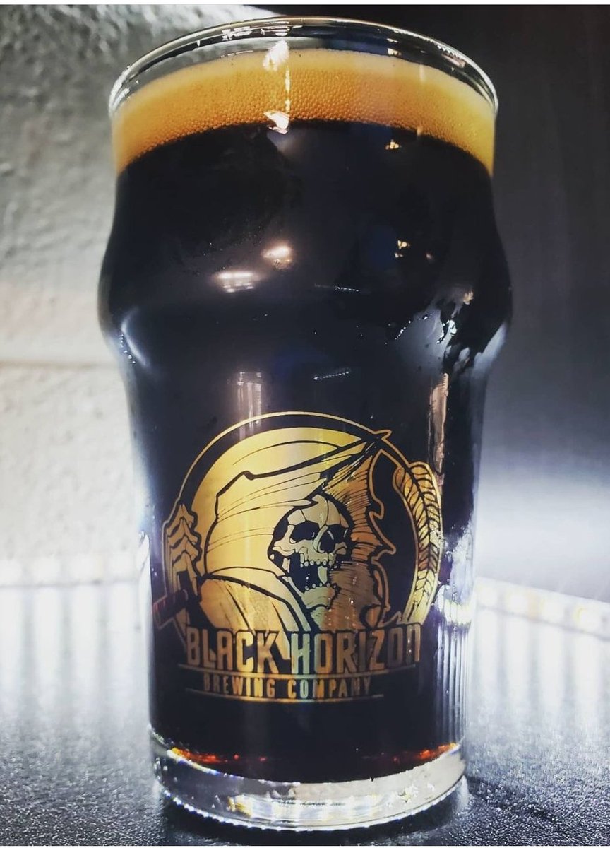 BlackHorizonBrw's tweet photo. Happy Illinois Craft Beer Week! 
Nice and Toasted "Cheesecake" - Imperial stout w/toasted coconut, marshmallow, vanilla and cheesecake. 
ABV: 9.5% IBU: 18
8oz drafts and limited howler fills. 
#bhbcbeer #illinoiscraftbeerweek #imperialstout #limitedrelease #chicagocraftbeer https://t.co/I6oQQUS60k