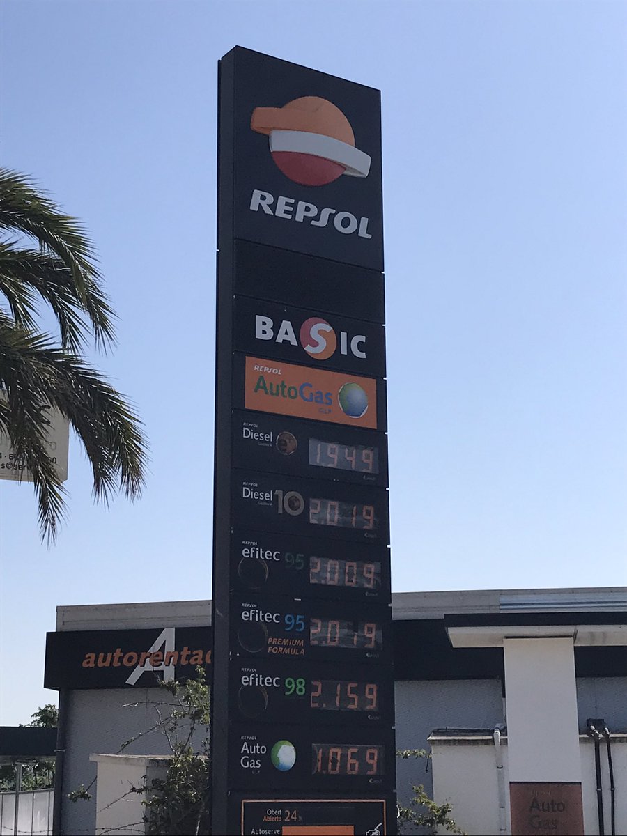 Dagens bränslepris på Mallorca, 20,60 SEK för dieseln.