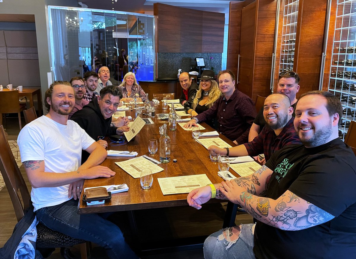 ConvexCrypt0's tweet photo. Back home from an amazing trip to London to see the #safuuracing team in action! Thank you @BryanLegendCEO for making this happen and I could not have imagined a nicer group of people to experience this weekend with! @0xArjay https://t.co/mRiYSw1A4C