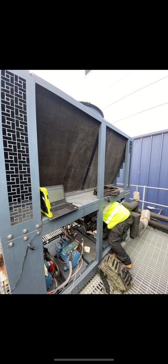 Cooltherm is dedicated to closing the skills gap in the UK.
The engineers visited site to explore and understand #chiller maintenance procedures including familiarisation with Geoclima controls. 

Call: 01179 610006
Click: cooltherm.co.uk/service-and-ma…

#HVAC #Cooling #Training