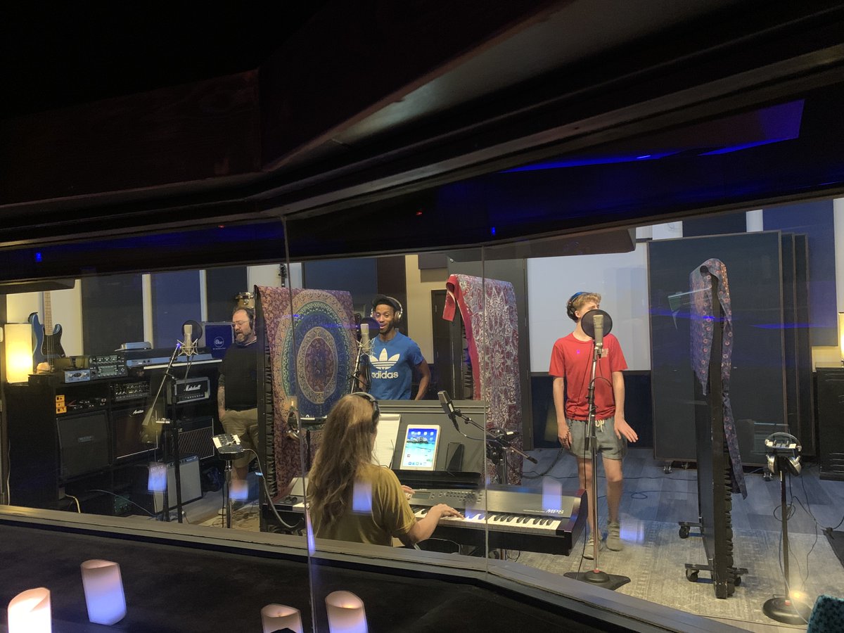 GideonMusical's tweet photo. MUSICAL ADVENTURE LOOMS!

... By which we mean that there's less than a week til the release of the official cast album for Gideon and the Blundersnorp! 

Until then please enjoy this photo from our recording session.

#hff21 #lathtr #latheatre #musicaltheatre #newmusicals https://t.co/b0jTE57Lg3