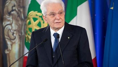 Presidente #Mattarella:”Il rispetto dei diritti di ogni persona,l'uguaglianza fra tutti i cittadini,sancita dalla nostra Costituzione e dagli ordinamenti internazionali che abbiamo fatto nostri,non sono derogabili”. #omofobia 
#GiornataInternazionaleControlOmofobia #transfobia
