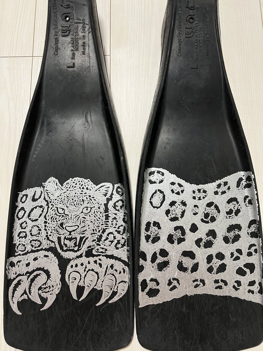 MatobaIsland's tweet photo. JAGUAR

久々に酔って描いたです

#jaguar #fin #drunk 

#okinawa #scubadiving
#ジャガー 
#スキューバダイビング #沖縄　#フィン 
#三菱 #ペイント #マーカー 
#目に沁みる https://t.co/gg5cWwpuN3