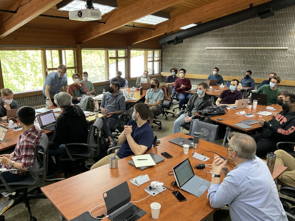 In-person gathering for the ⁦<a href="/M2LInES/">M²LInES</a>⁩ project annual meeting in NYC. Great line-up of early career researchers aiming at improving #climatemodels with #machinelearning. I wish I was one of them playing with those cool new ideas. Great to witness the new generation coming.