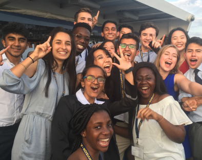 WorldStrides's tweet photo. We're proud to introduce our inaugural Class of 2022 Professional Interns! 🎉  Our interns are a diverse group with a variety of interests. This year they will be interning with business units throughout the organization. Please give them a warm welcome!  👏🏼 🙌🏽 👋🏿 https://t.co/LvgSBW4rMs