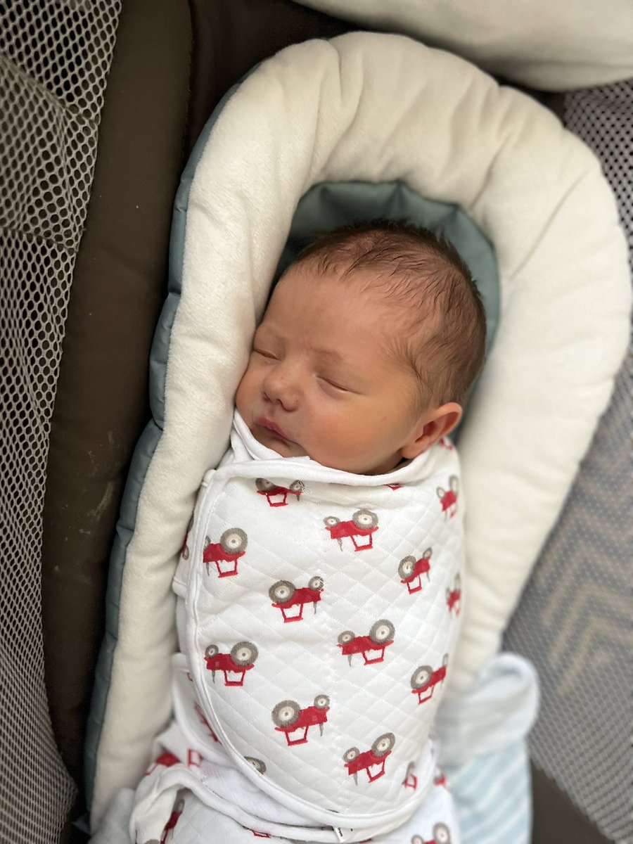 kamberpit's tweet photo. Baby spam for this Tuesday! I’m just obsessed with him! #babyspam #baby4 #momofboth #oklahoma #lifewith4 https://t.co/4kCbqRjo9o