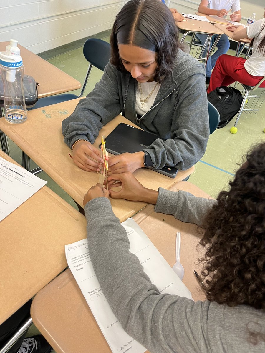 ms_pellicciotti's tweet image. Impressed with their work, as always!! Can’t wait to see how their launching goes👏🏼👏🏼👏🏼 #catapultproject