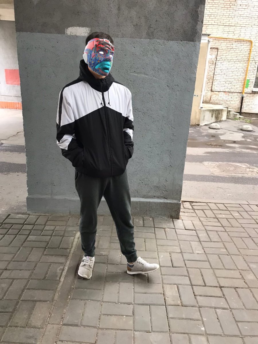 Dentut17's tweet photo. Whitelist challenge 👟
I love sneakers for their comfort! I love Sneaker Heads!
#SneakerHeadsOutfit Disscord( name RonaldYoung | SNEAKER HEADS#6164) 
@sneakerheadsoff @ill_lawi https://t.co/myT64mpFlX