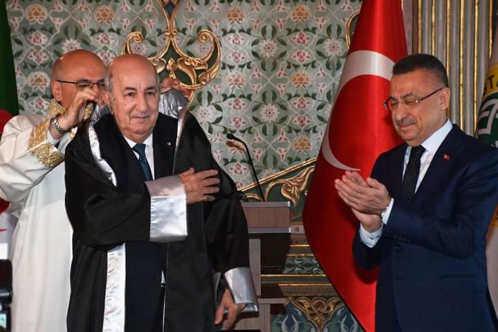M99_TV's tweet photo. وصل أردوغان مساء اليوم الى الامارات، و ترك  تبون يعمل  Shopping في اسطنبول.
#الجزائر #تركيا
#Algeria #algerie https://t.co/Et2n6hY4MG