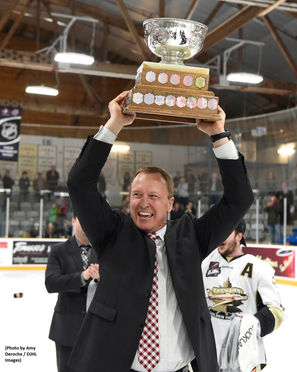 OJHLGoldenHawks's tweet photo. Guess who's back?
Back again?
J.D's back!
Tell a friend!
DETAILS HERE - https://t.co/cHHTegDgoI https://t.co/joj7GtQNnQ