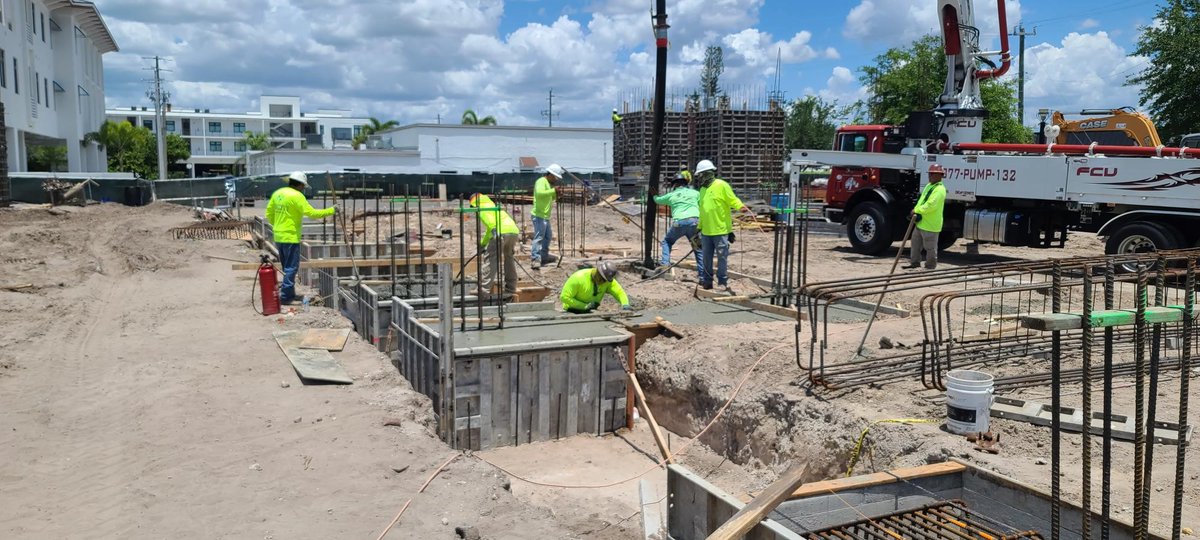GCMContracting's tweet photo. Work continues at a rapid pace at The Mark in Naples, with footers expecting to be completed by Thursday, continuing closely with columns, cast-in-place formwork and masonry stem walls. https://t.co/xnEmE4rL1X