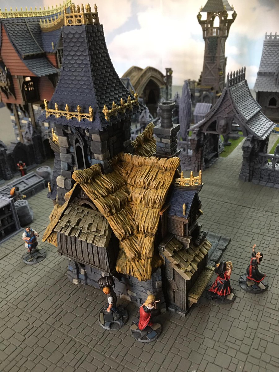 Chris Abbey finished painting this thatched building from my Dark Alley campaign which is just a week away now. #3Dprinting #3dprinted #tabletopgame #diorama #Kickstarter