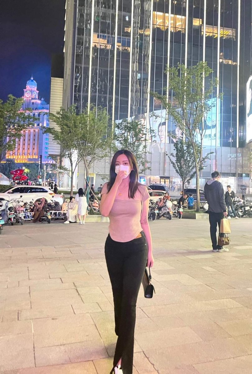 lvmaozim's tweet photo. 转发此推文抽一位送联系方式
优质红杏征婚贴
坐标：吉林
学历：本科
属性：红杏
年龄：28
职业：皮草店老板
身高：175
体重：65
婚姻：未
年收入：27
要求：年龄35岁以下，收入稳定，我三通玩的开，有固定炮友，你老实做个贱狗，天天给你戴绿帽。
#绿奴 #绿帽奴 #淫妻 #绿帽 #红杏  #绿王八 #绿帽征婚 https://t.co/ExTyBcr6vz