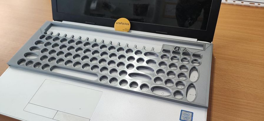 artefactos_org's tweet image. Algunas #adaptaciones requieren de un desarrollo y prototipado que a nivel comercial serían #productos #exclusivos. 

En @artefactos_org existe quien regala #tiempo y co-crea #productosdeapoyo a #coste justo y accesible.
💛
#sobreteclado #print #design #CAE #adaptables #inclusión