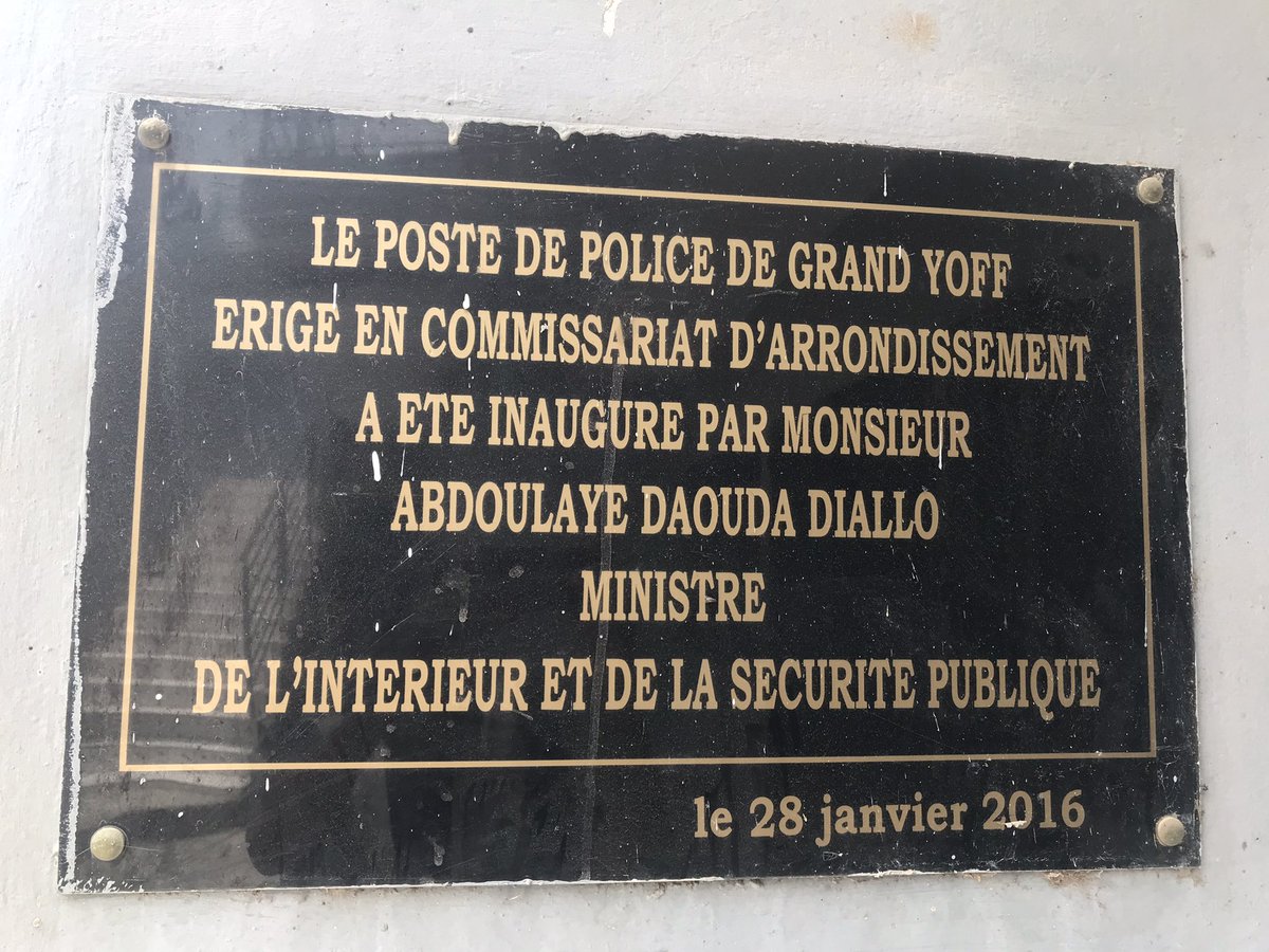 ONLPL_web's tweet photo. Conformément à son mandat préventif, l’Observateur continu sa série de visite hebdomadaire. Ces équipes se sont rendues au commissariat d’arrondissement de Grand Yoff et à la brigade de proximité arsenal pour vérifier si les précédentes recommandations ont été prises en compte. https://t.co/WfBTuLlIg3