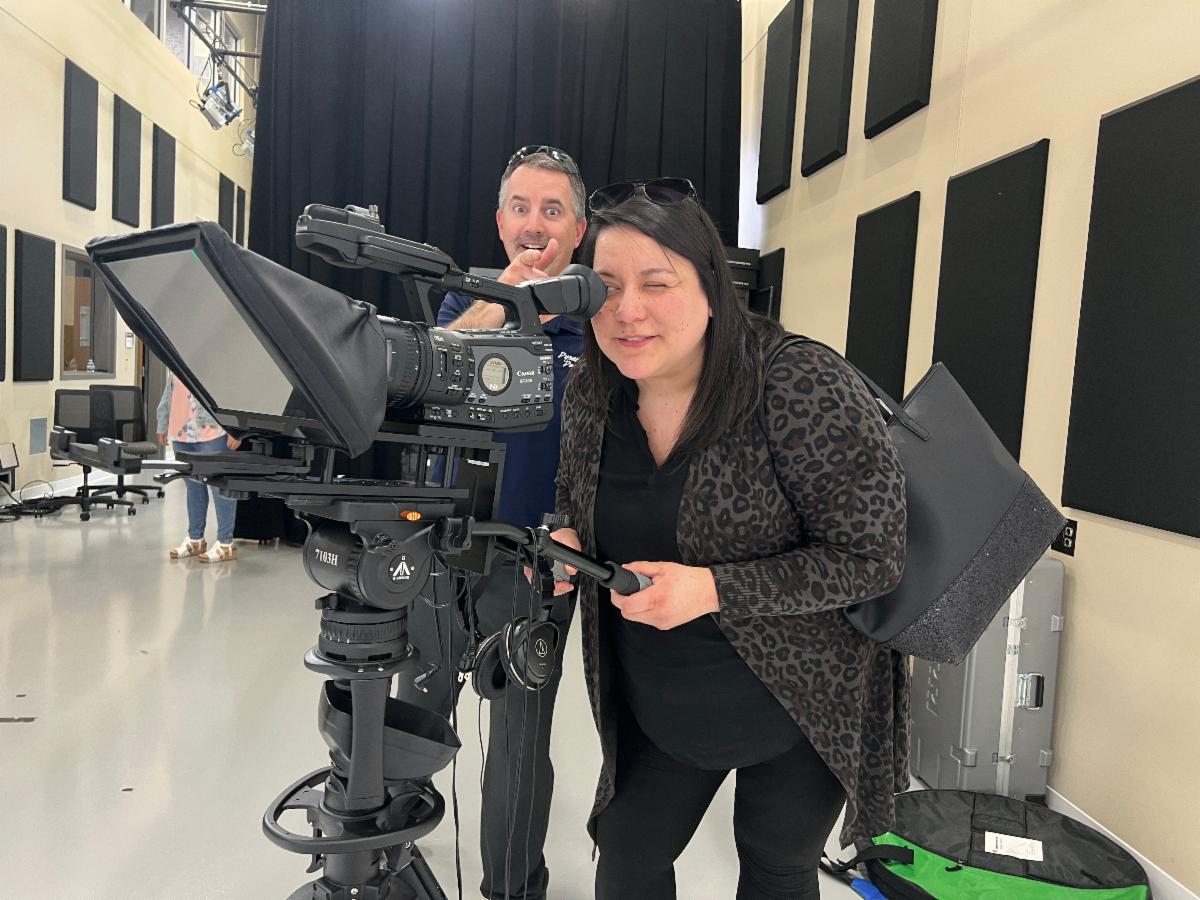DduPulaski's tweet photo. Check out the latest happenings at Dynamic Designs. Special Event on May 24th, Dynamic Jennifer's Video on New Products and read our blog - 7 ways to market your business in 2022.
https://t.co/tsHBYN51t2 https://t.co/9ZLiZjAtKI