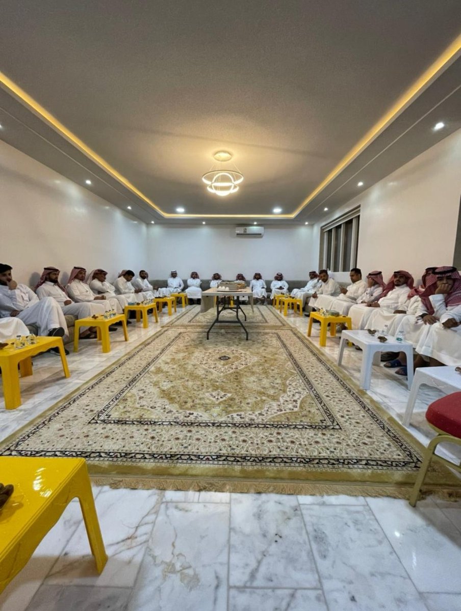 HUFS_SA's tweet photo. لقاء #اثنينية_الضيافة المنظم من #مجلس_الضيافة في المملكة وكان في #الرياض بحضور اعضاء من
#اتحاد_الضيافة
#رواد_الضيافة
#منتدى_الضيافة
#بوابة_الضيافة
#نخبة_الضيافة في القصيم بقيادة المبدع @salehalzumea
لقاءات جميلة لنقل المعرفة والتواصل بين الاعضاء https://t.co/PPI4Q3WRLU