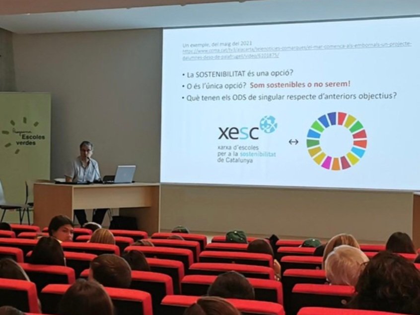 Francesc Riera (@francescrp) on Twitter photo Moltes gràcies @ToscaGarrotxa @olotciutatedu <a href="/espai_crater/">Espai Cràter</a> <a href="/EscolesXESC/">EscolesXESC</a> per compartir idees i accions sobre el treball dels #ODS a les escoles i instituts #2030
<a href="/BobilaPreses/">ESCOLA LA BÒBILA</a> Escola Volcà Bisaroques <a href="/EpiaOlot/">Escola Pia Olot</a> <a href="/INSLAGARROTXA/">INS LA GARROTXA</a> <a href="/boscdelacoma/">INS Bosc de la Coma</a> <a href="/Blanquerna/">Blanquerna</a> <a href="/uramonllull/">U. Ramon Llull (URL)</a> <a href="/oscarmateos1/">Oscar Mateos</a> Moltes gràcies @ToscaGarrotxa @olotciutatedu <a href="/espai_crater/">Espai Cràter</a> <a href="/EscolesXESC/">EscolesXESC</a> per compartir idees i accions sobre el treball dels #ODS a les escoles i instituts #2030
<a href="/BobilaPreses/">ESCOLA LA BÒBILA</a> Escola Volcà Bisaroques <a href="/EpiaOlot/">Escola Pia Olot</a> <a href="/INSLAGARROTXA/">INS LA GARROTXA</a> <a href="/boscdelacoma/">INS Bosc de la Coma</a> <a href="/Blanquerna/">Blanquerna</a> <a href="/uramonllull/">U. Ramon Llull (URL)</a> <a href="/oscarmateos1/">Oscar Mateos</a>