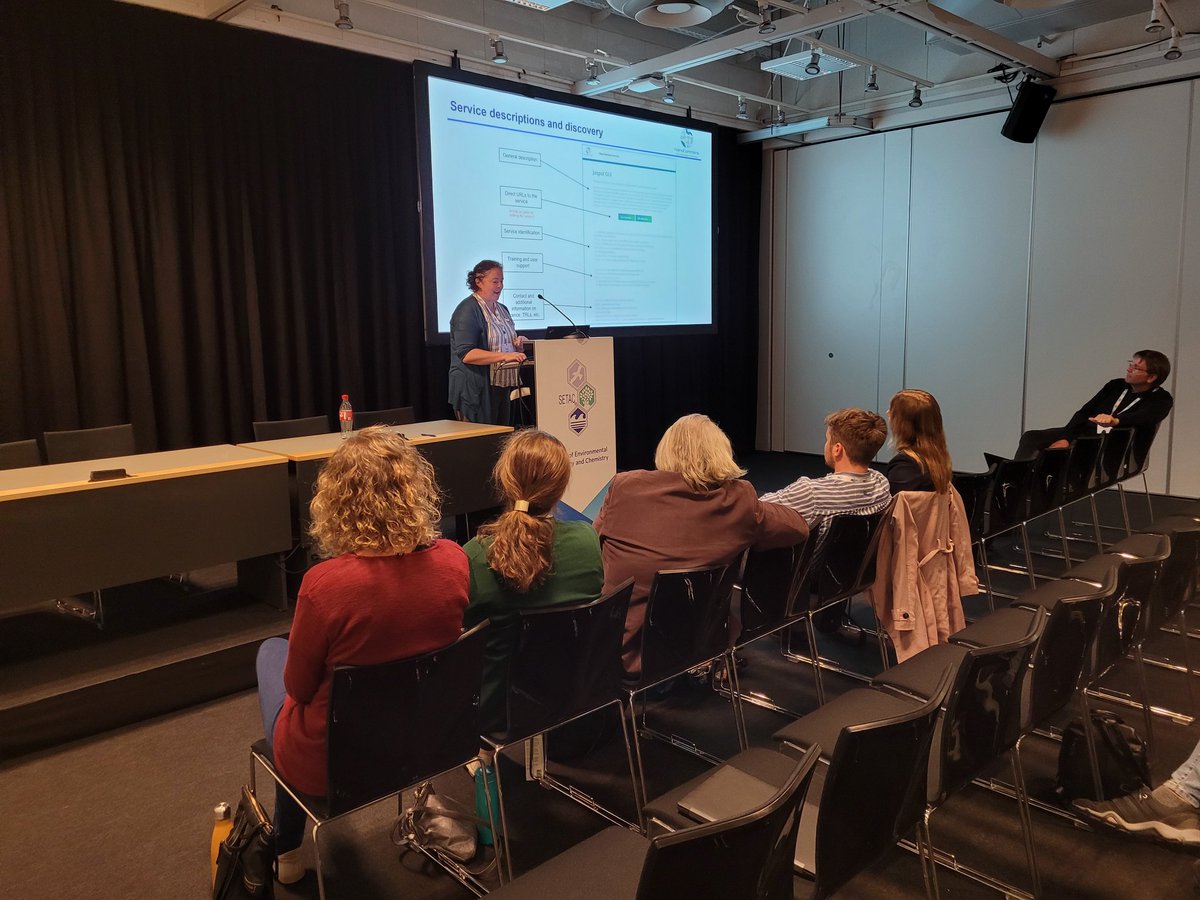 Great to have an in-person Nano Interest Group meeting after such a long time without! #SETACCopenhagen <a href="/nanocommons/">nanocommons</a> <a href="/PradoDN/">Prado Domercq</a> <a href="/praetoriusA/">Antonia Praetorius</a> <a href="/iseult5/">Prof. Iseult Lynch 💙</a>