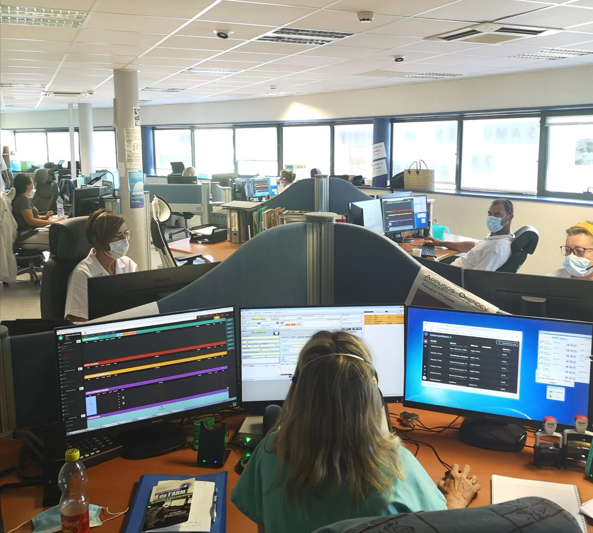 AFARM_SAMU's tweet photo. [ Offre d'Emploi - Recrutement ]

📢🚨 Urgent : le #SAMU79 du #CHNiort recherche plusieurs #ARM rapidement certifiés ou en cours de certification.

Contactez directement notre chargé de communication Brice Giraud ARM au SAMU 79 : brice.giraud79@gmail.com

https://t.co/CVepPevj7Z https://t.co/zj1I7c26E4