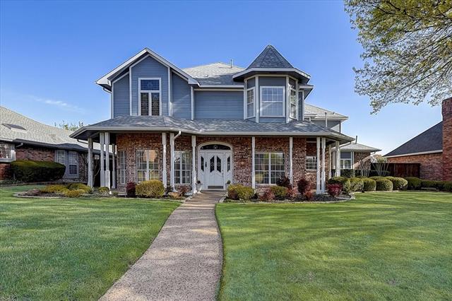 sroseberry52's tweet photo. This 4 BED home won't last long! Ping me for details or a showing. #realestate  https://t.co/5gOwJiyjVu https://t.co/a9grIiKKhz