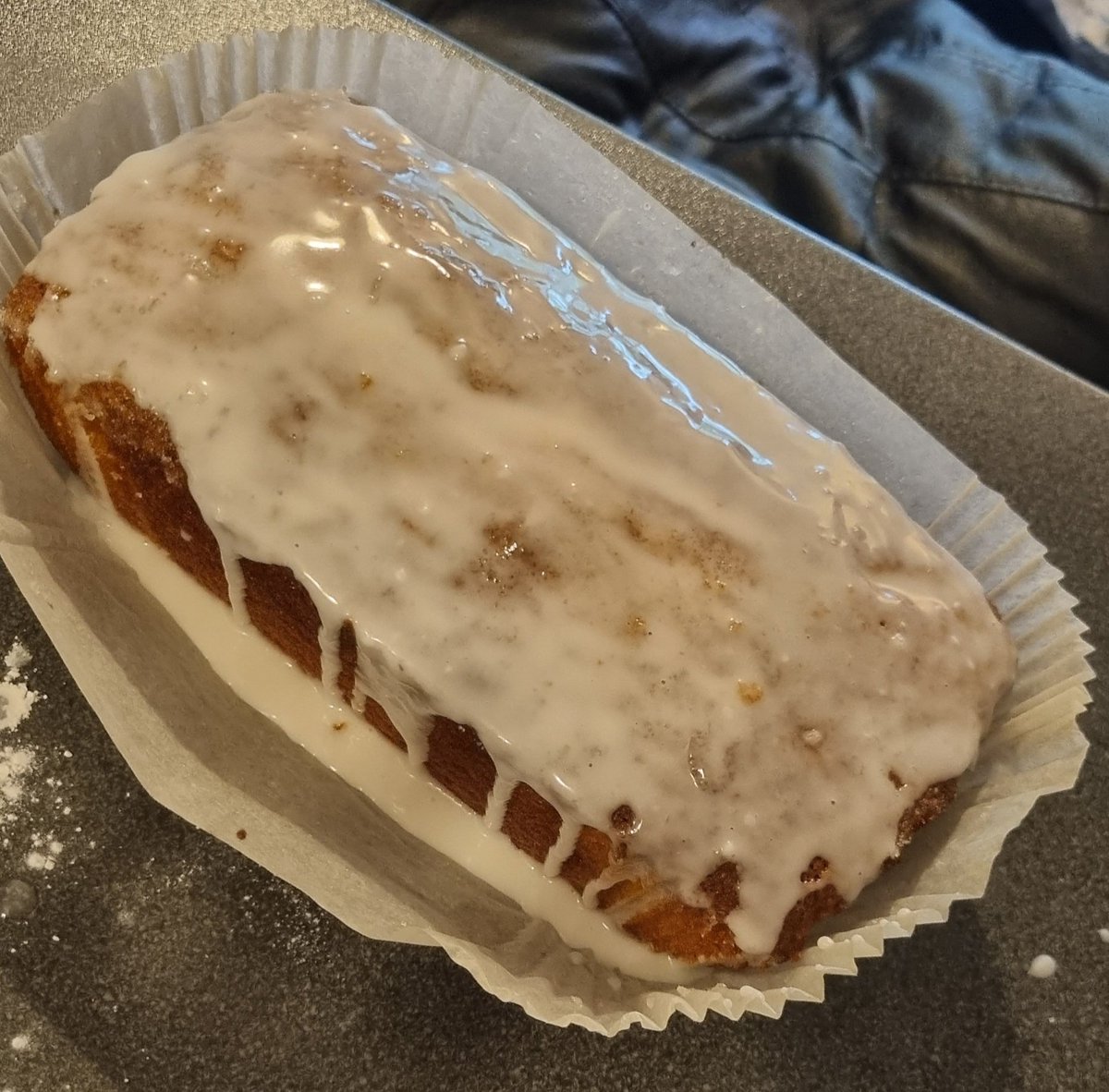 DJM0610's tweet photo. On Sunday Blake made Lemon Drizzle Cake to bring in for his teachers, when at the Library with school the librarian explained about different books, she said anyone who took home a recipe book had to make something to bring in to school.
@Inspire_Ashton
@MrsPooleY2 @MsMcDermottTA https://t.co/khCX9n5zFj