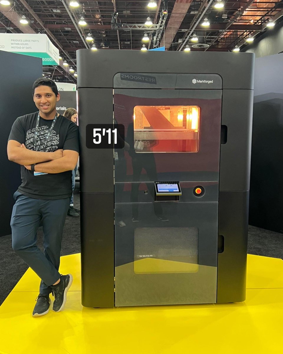 Markforged's tweet photo. Just how big is the FX20?
If you’re at #rapidevent, stop by booth 3808 to find out 😎
@rapid_event
#3dprinting #3dprint #3dprinter #3dprinters #engineering #engineer #machinging #machinist #cnc https://t.co/sikWBP56cv