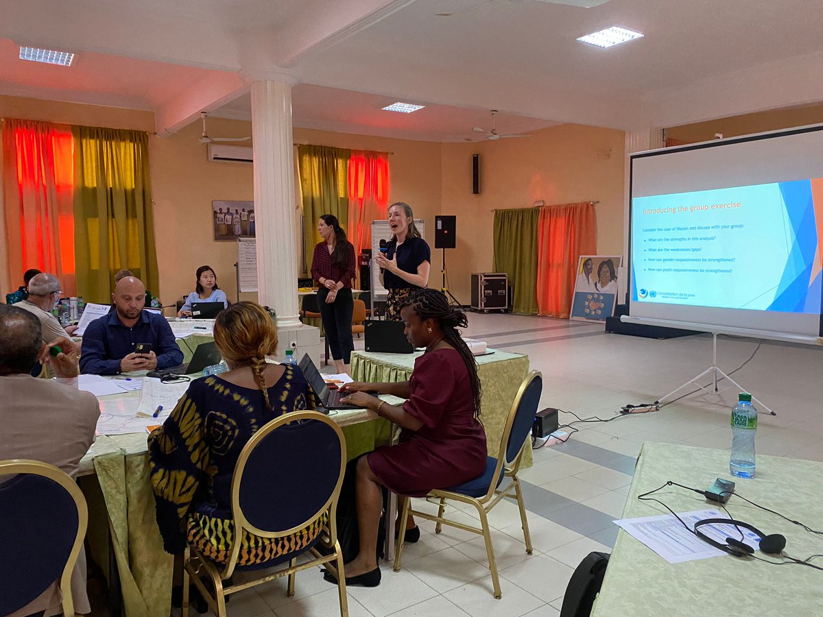 joaoscarpelini's tweet photo. Today, @UNPeacebuilding &🇺🇳partners covered practical strategies to better engage w/ #CSOs in #peacebuilding projects & how to ensure conflict analysis are responsive to the specific needs, perspectives and aspirations of #women & #youth
#YPS #WPS #Youth4Peace #Women4Peace #GYPI https://t.co/EFIWXvZ8Eb