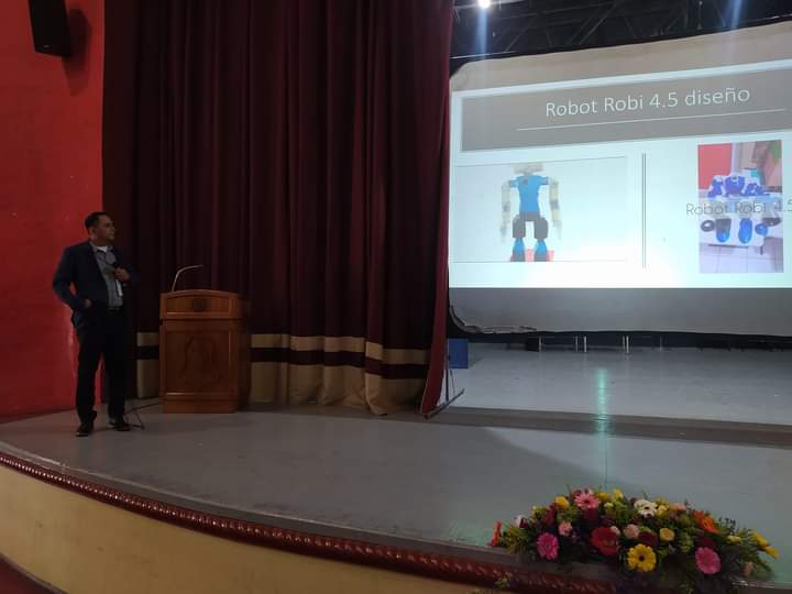 bermudez_ademir's tweet image. En estos momentos se está llevando a cabo la conferencia Robot robi: un robot para niños con autismo en el #CISC2022 Con el ponente Mtro. Ademir Bermúdez Aguilar que nos visita desde la República del Salvador.