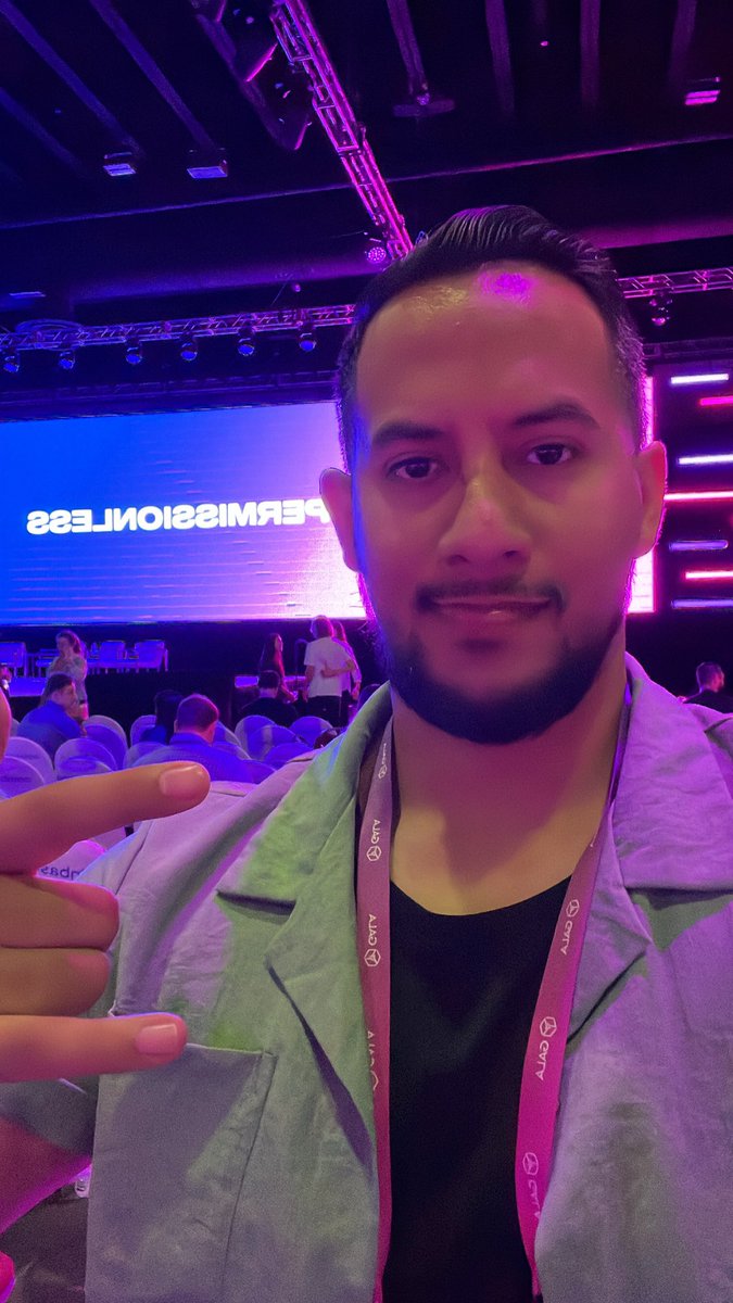 thecleverup's tweet photo. The greatest investment any person can make is an investment in yourself. Here at the genesis @blockworks #permissionless conference learning all things related to #web3 #decentralization #NFTs #cryptocurreny #blockchain #defi #demtralizedFinance #dinero #investments #blockworks https://t.co/jScuSyUyTD
