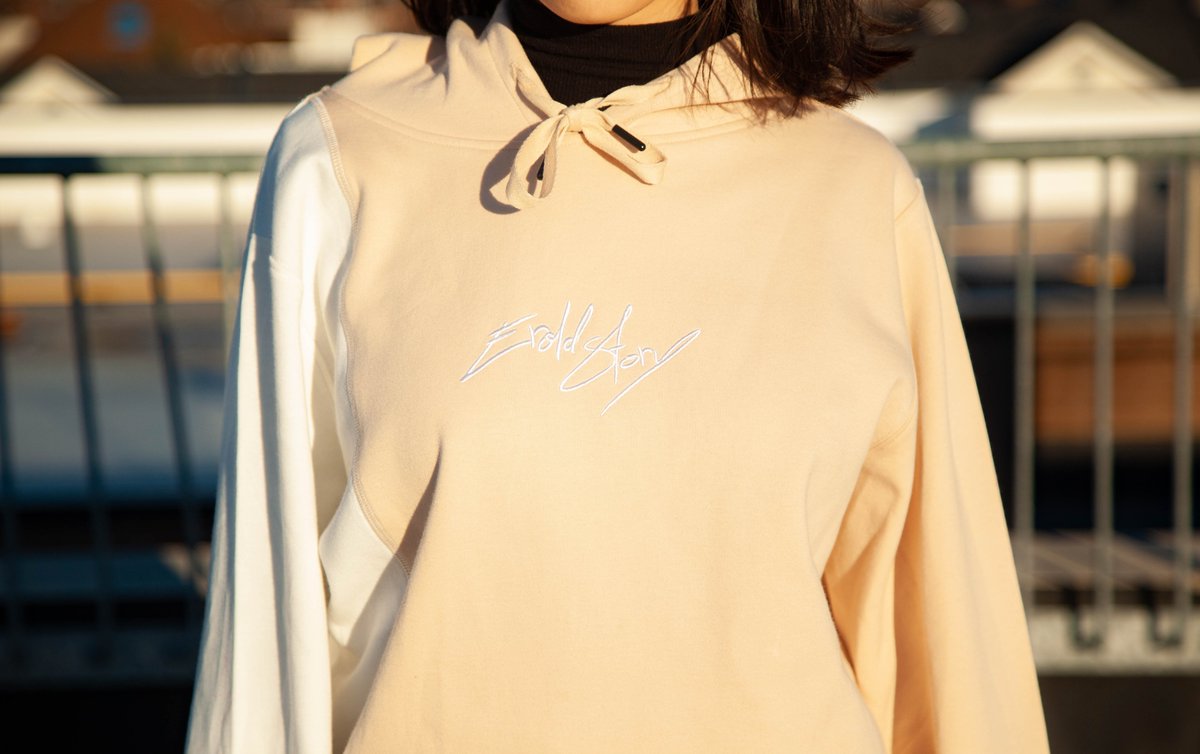 Senpai_Market's tweet photo. Erold's Light Mode and Dark Mode hoodies are now at $45 dollars as well! https://t.co/oG4ph5G2QM