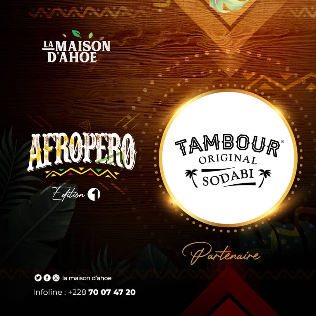 MaisonAhoe's tweet photo. #afropero https://t.co/v1myWPHlrD