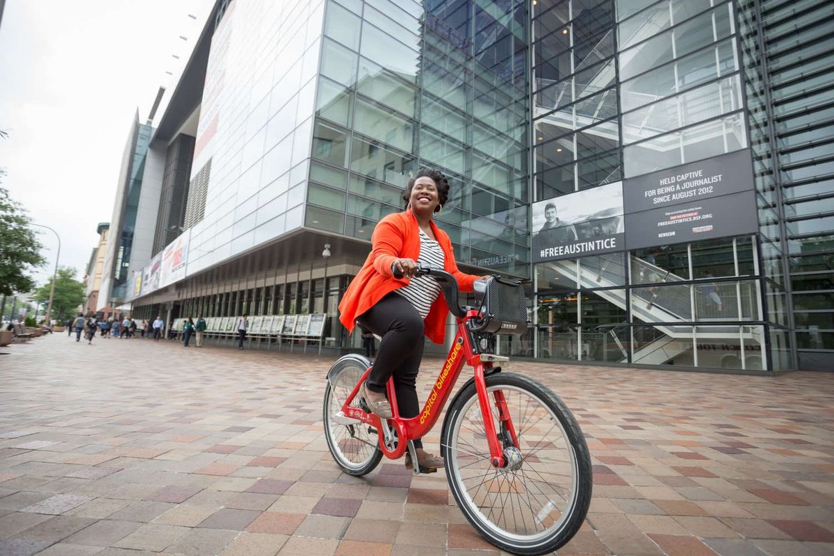 MosaicCommutes's tweet photo. In celebration of Bike to Work Day, Capital Bikeshare has announced that everyone can have access to a free 45 minute ride!

Use the Capital Bikeshare app to access the free ride! Use CaBi on your commute and get free 45-min classic rides all day.

https://t.co/5IlGUa5Me0 https://t.co/xE4AMSPHs7