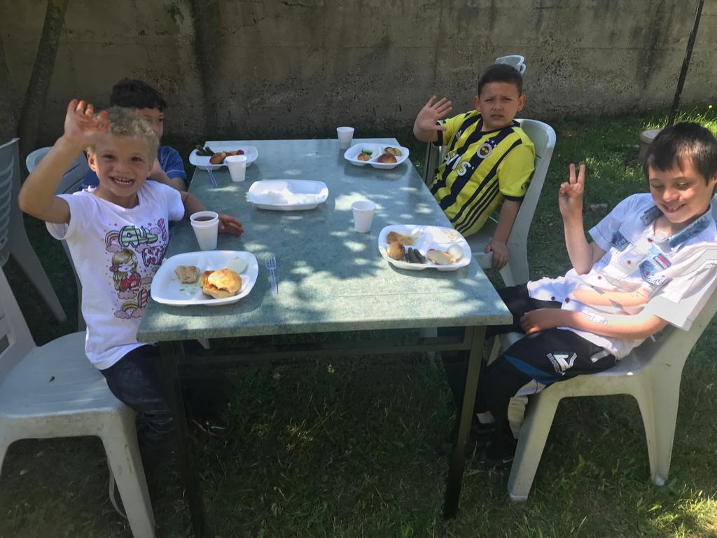 seckoy's tweet photo. Kahvaltı Etkinliğimiz 🍳🧀🥖 https://t.co/M9y3x9pmzw