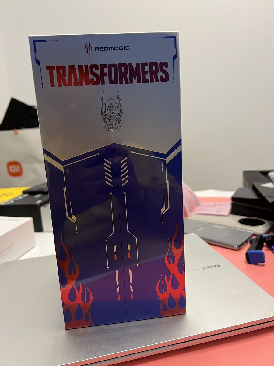 KaroulSahil's tweet image. RedMagic 7 Pro Transformer Edition is 🔥🔥 #RedMagic7Pro #TransformerEdition @redmagicgaming