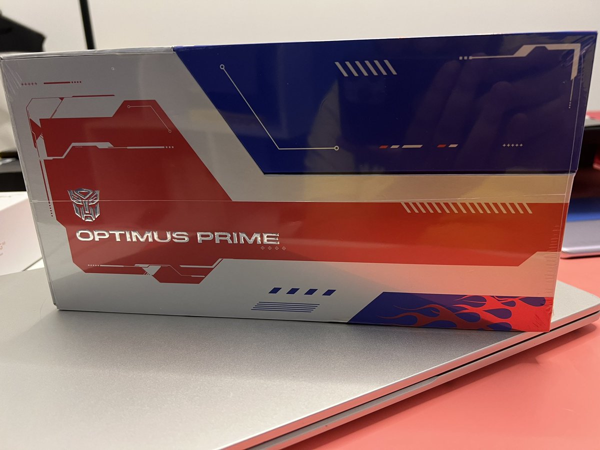 KaroulSahil's tweet image. RedMagic 7 Pro Transformer Edition is 🔥🔥 #RedMagic7Pro #TransformerEdition @redmagicgaming