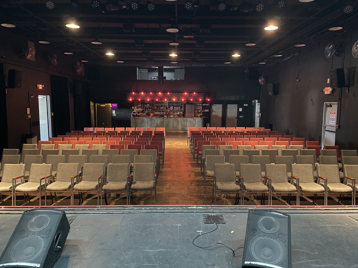 TEliaPBPost's tweet photo. The Palm Beach Post Storytellers Project is back! Sign up now to share your story at our Sept. 14 show on Food and Family. It'll be at the Lake Park Black Box theater. Questions? DM me here. https://t.co/is8RJ7mEI5 #storytellersproject @pbpost https://t.co/4TE66lIDq7