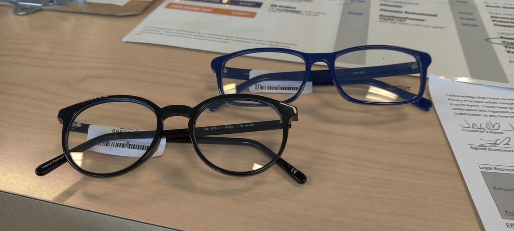 ldsfilmguy's tweet photo. Gettin' new glasses today!! #AweYeah #ICanSee! https://t.co/T0FZko1pUH
