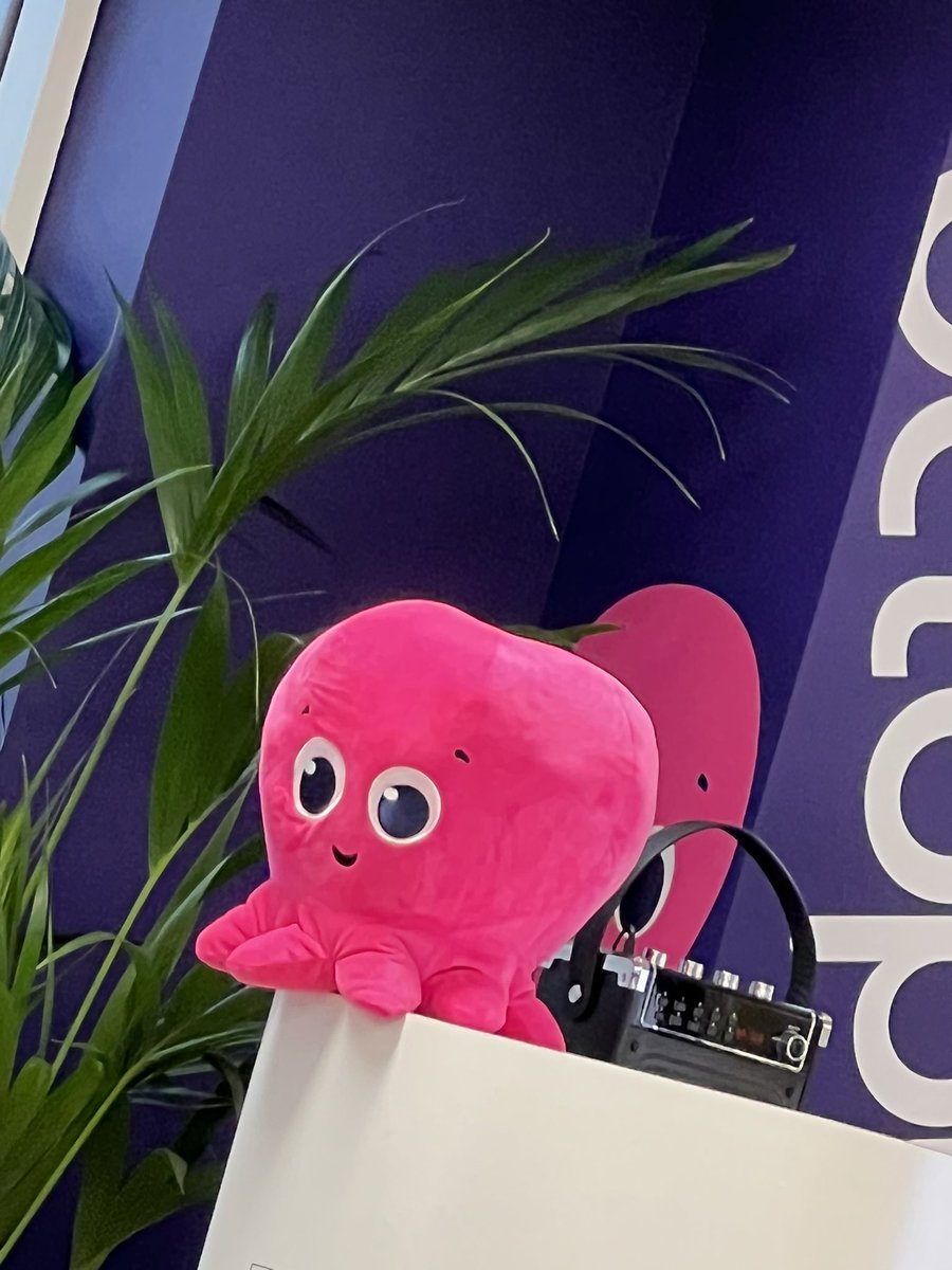 NewtPix's tweet photo. I’m feeling EMO (Energy Management Octopus) today.

#En_Tech_Talks 
@CentreNetZero https://t.co/3P7AP3WBOq