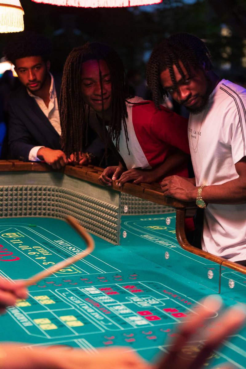 StudentLifeHC's tweet image. Thank you to everyone who attended Vegas Night on May 11. Nearly 500 students were in attendance for a fun and exciting evening to celebrate May in style!