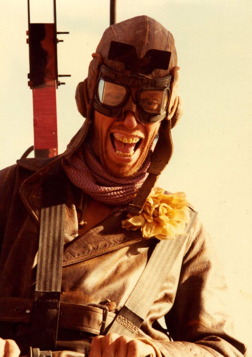 EugWSerra's tweet photo. Happy Birthday to Bruce Spence! #BruceSpence #MadMax #TheRoadWarrior #GyroCaptain #LordOfTheRings #MouthOfSauron #StarWarsEpisodeIIIRevengeoftheSith #TionMedon https://t.co/6PnR3ShGt7