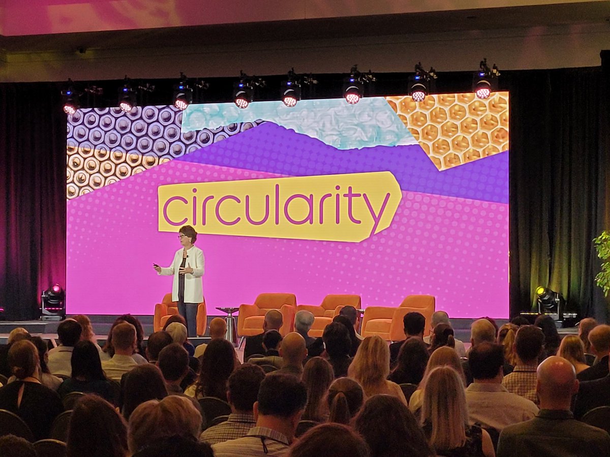 DrewMauck's tweet image. Beyond encouraging to experience #circularity2022 in the flesh. Agenda robust. Rooms packed.