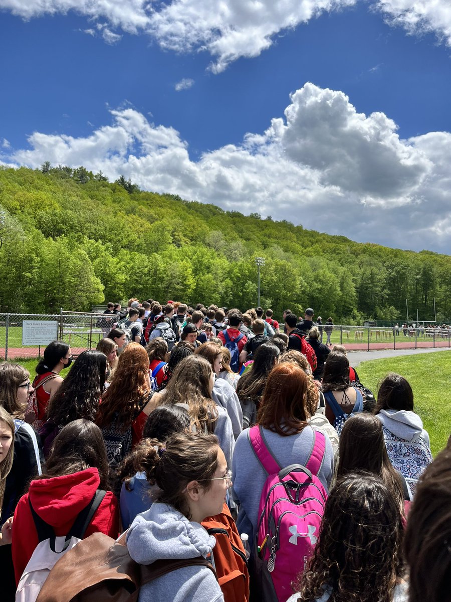 It’s Pep Rally time Wildcats! Whose excited?🙋‍♀️🐾 #wildcats #TopofNJ #wildcatpride <a href="/HPRwildcats/">High Point Regional High School</a> <a href="/kfenlon67/">Kevin Fenlon</a> @coachcdexter @hprhs_hannahd @hprhs_Andrew