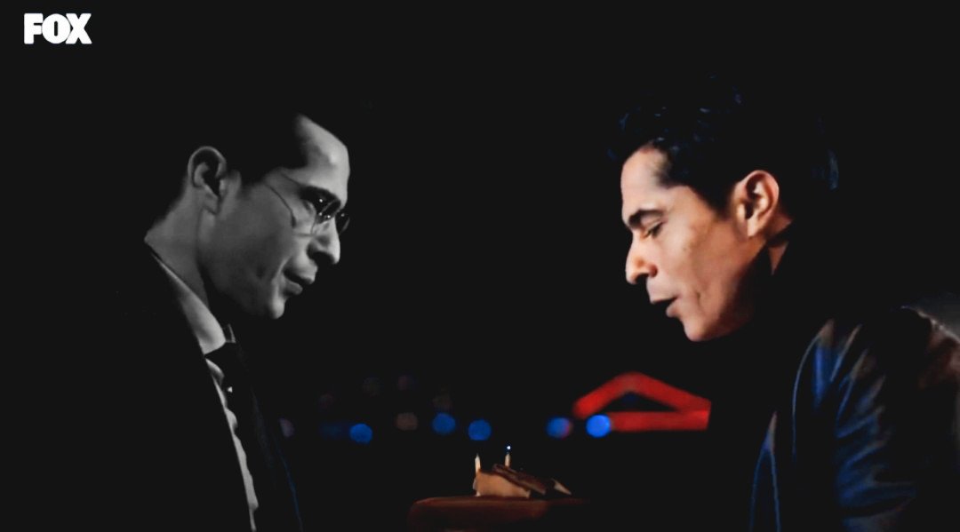 " Oğlum ben senden nasıl nefret ederim sen benim canımın yarısısın..."🥀
"İyi ki doğdum ben, iyi ki doğdun sen. Mutlu yıllar bize." 🎂💔
- Yesari Brothers 🤜🏼🤛🏼
#Mahkum • #ismailhacıoğlu