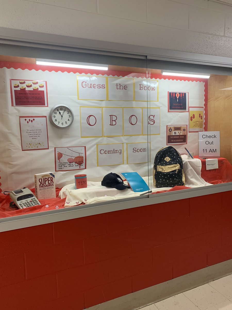 TabRivas's tweet photo. Check out the display case at RMS to guess this summer’s One Book, One School selection! Scan the QR code to submit an answer before the title is revealed this Friday! 📚 #obos2022 @_htsd @HaddonTwpLMC @rms_htsd https://t.co/Xjch0C0BY3