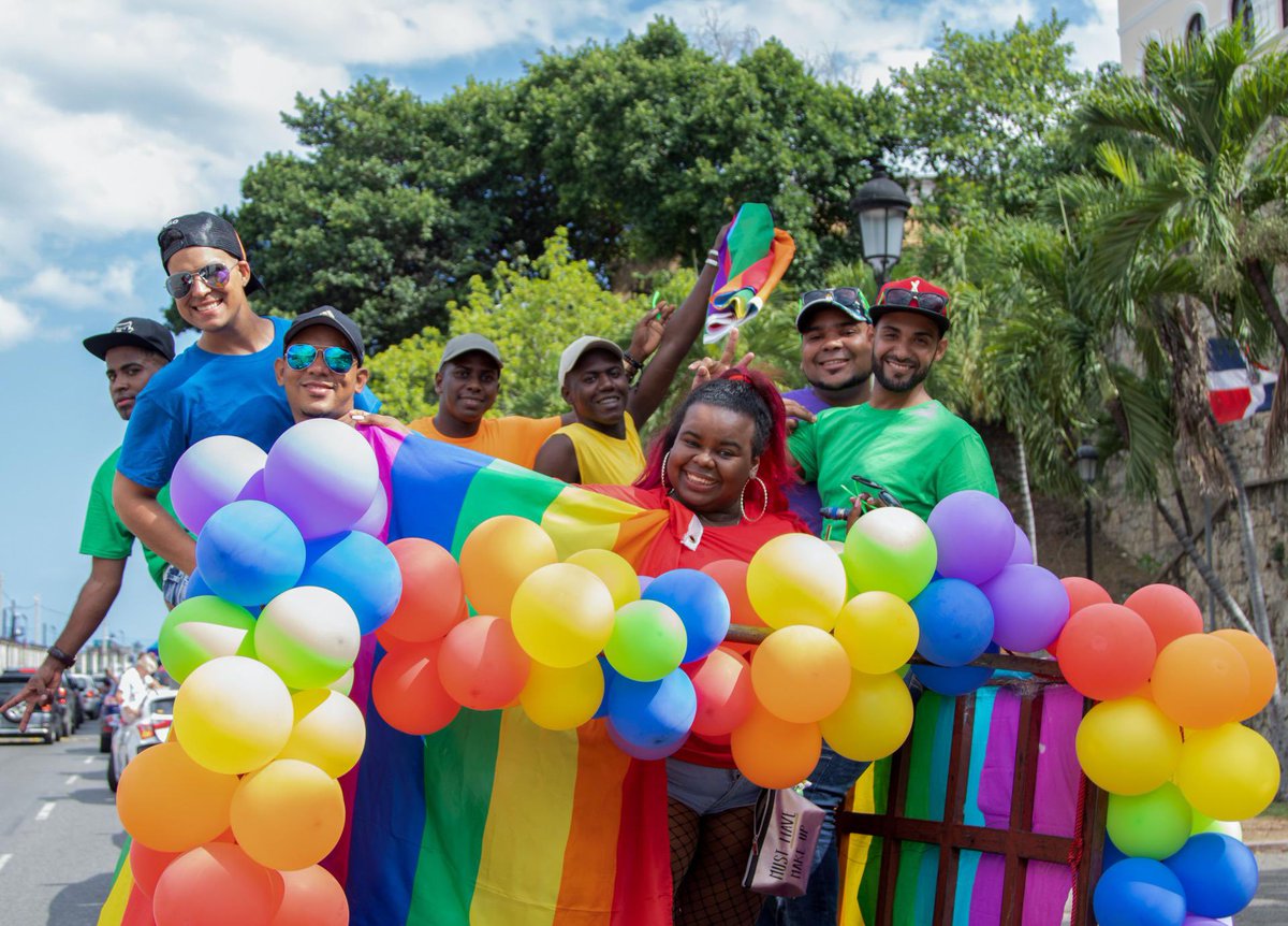 LFLopezCalva's tweet photo. En este IDAHOBIT, en @PNUDLAC hacemos un llamado a construir sociedades inclusivas e igualitarias protegiendo el cuerpo, la vida y los derechos de las personas LGBTI+ en todas partes: https://t.co/R91aZAA1pt https://t.co/k9xx1GoPys