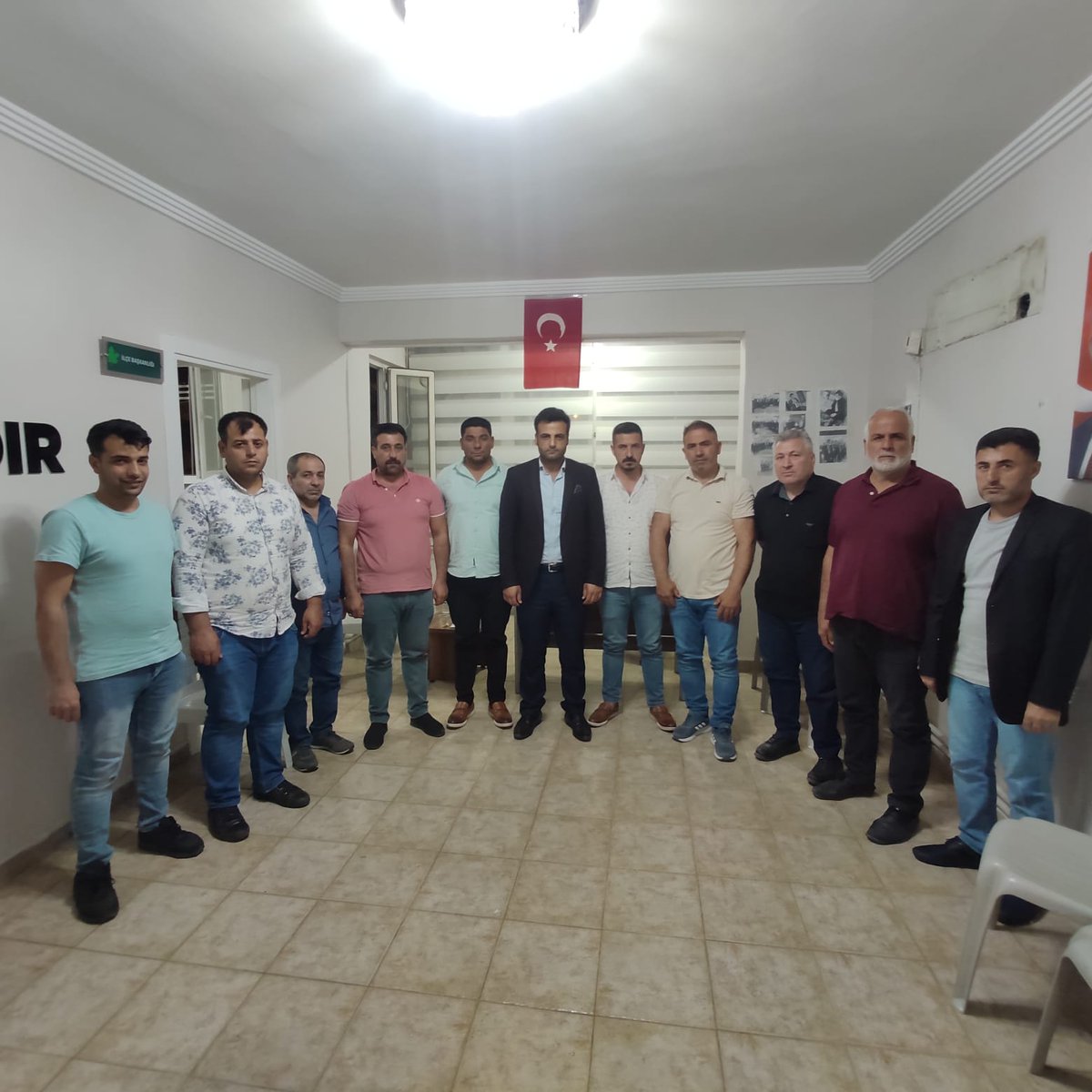 Feritcevik63's tweet photo. Gelecek partisi haliliye haftalık toplantımızı gerçekleştirdik @abdullahyesil63 @EminKancur @Gulben_Tmrtkn @mezopotamya1976 @HasanCiftci01 @ak_karakecili @Akbas_6363 @zzettinKu2 @M_Alikaradag @NeetDoan18 @Omerilhan571 @Zziyaddemir https://t.co/ezue5BC0dJ